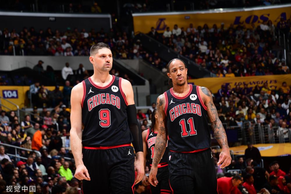 从地方小比 从地方小比